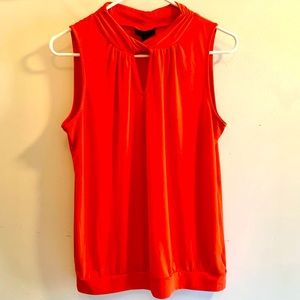 Like New!! Sleeveless, Versatile Top